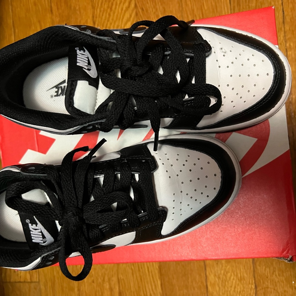 Nike Dunk Low Black and White 3.5 GS (5 womens)